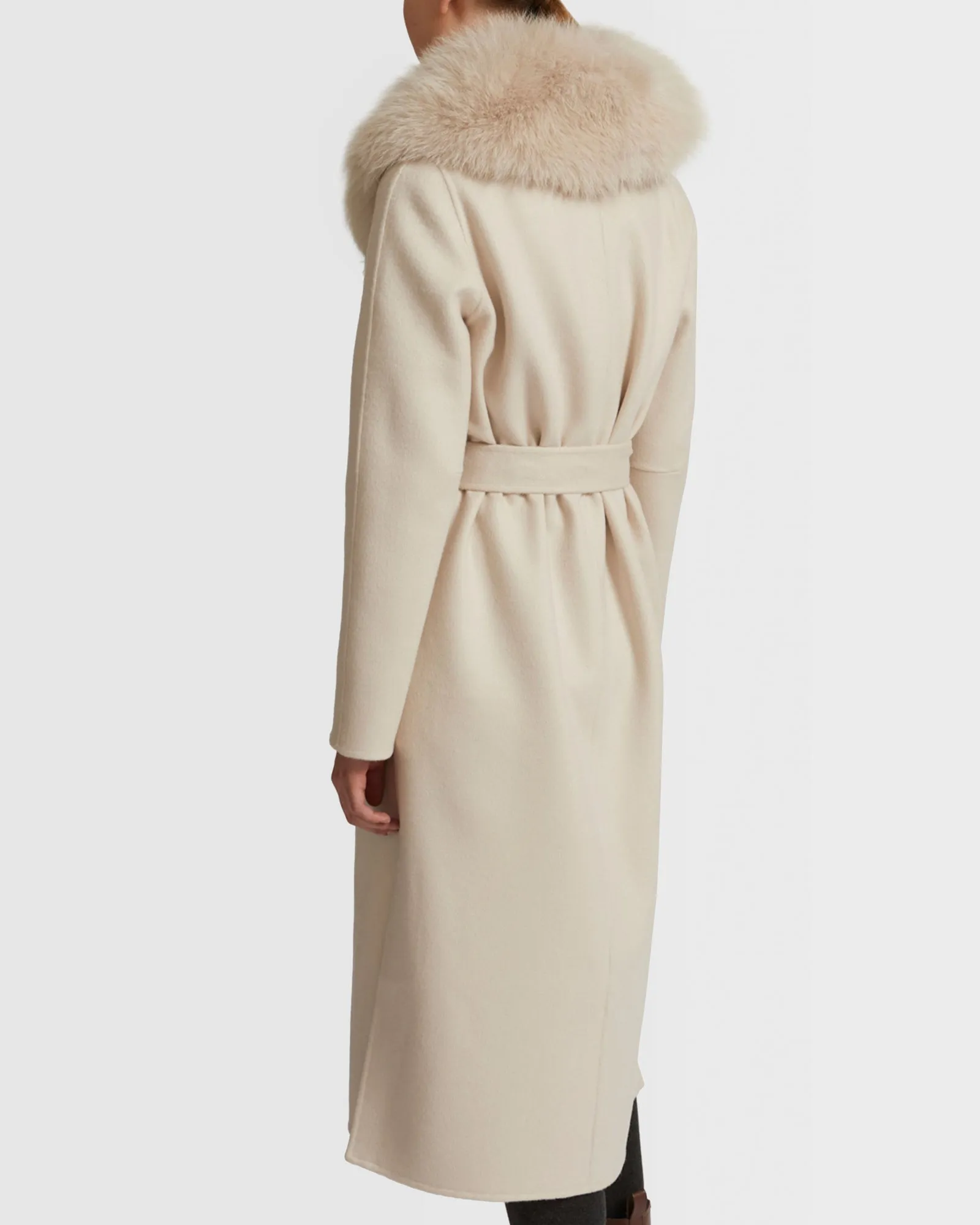 Manteau ceinturé en lainage cachemire avec col en fourrure de renard sold by Yves Salomon product image thumbnail 5