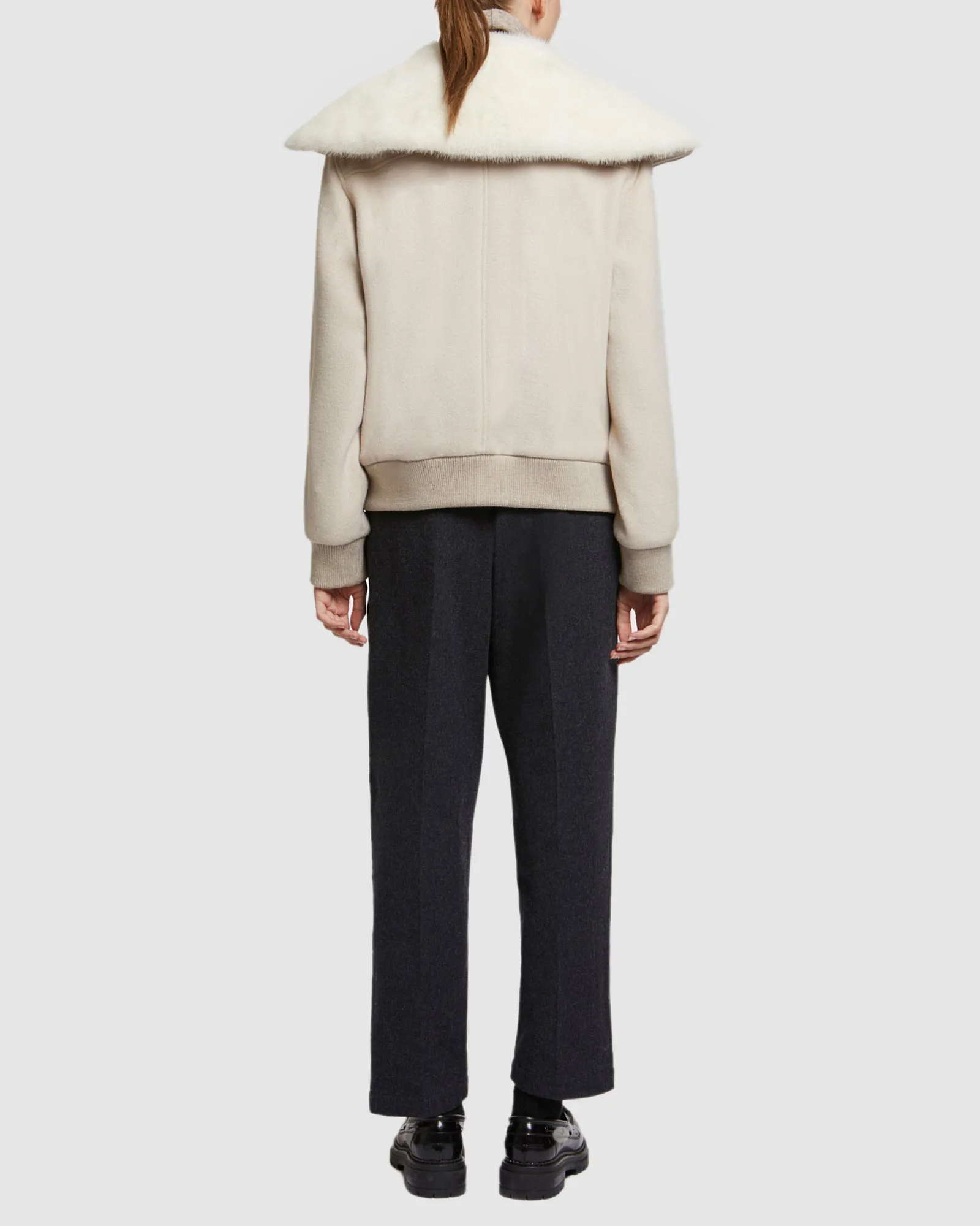 Blouson en lainage cachemire avec col en fourrure de vison sold by Yves Salomon product image thumbnail 2