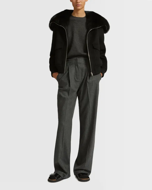 Veste courte en lainage cachemire avec col en fourrure de renard sold by Yves Salomon