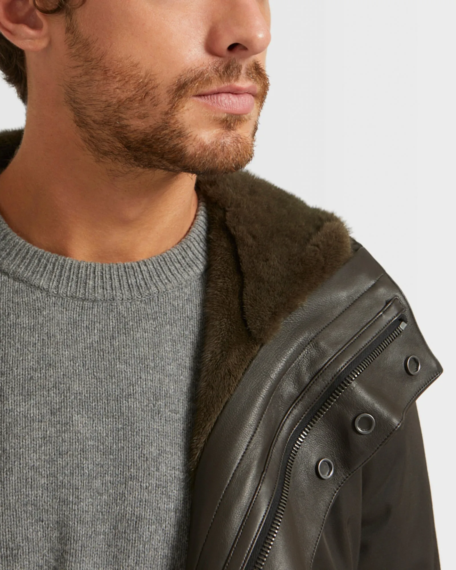 Manteau à capuche en gabardine imperméable et fourrure de vison sold by Yves Salomon product image thumbnail 3