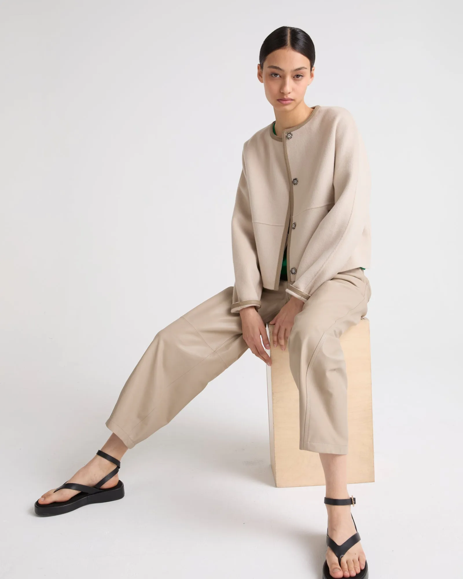 Petite veste en lainage cachemire sold by Yves Salomon