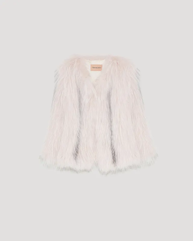 Veste courte en fourrure de renard tricoté sold by Yves Salomon