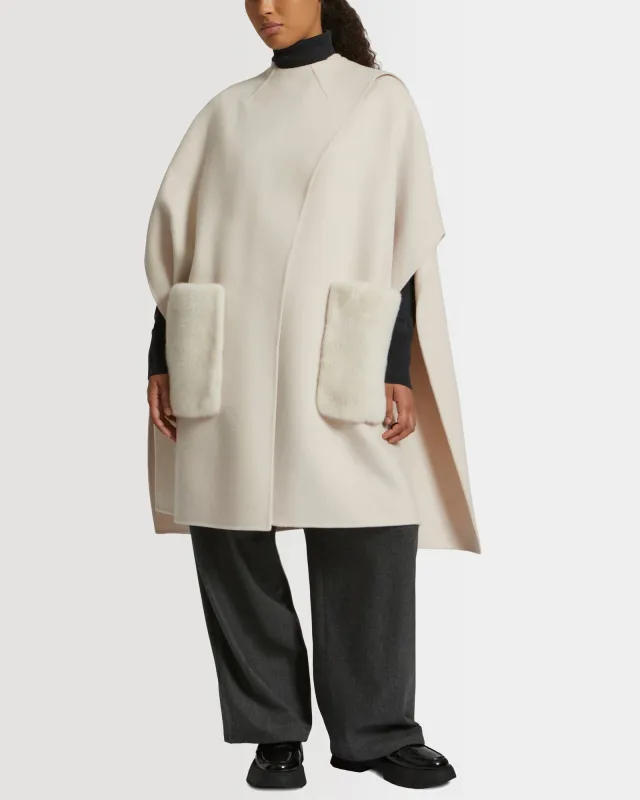 Cape en lainage cachemire et fourrure de vison sold by Yves Salomon