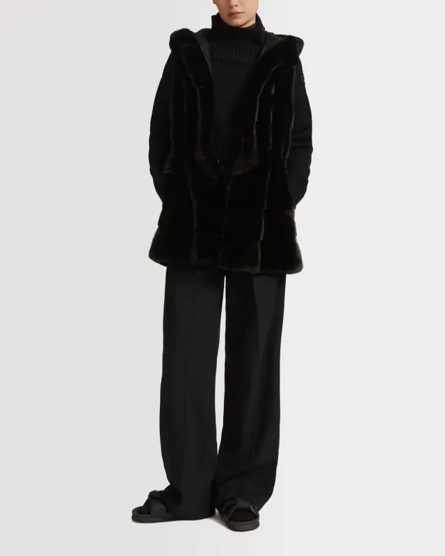 Gilet à capuche en fourrure de vison long poil sold by Yves Salomon