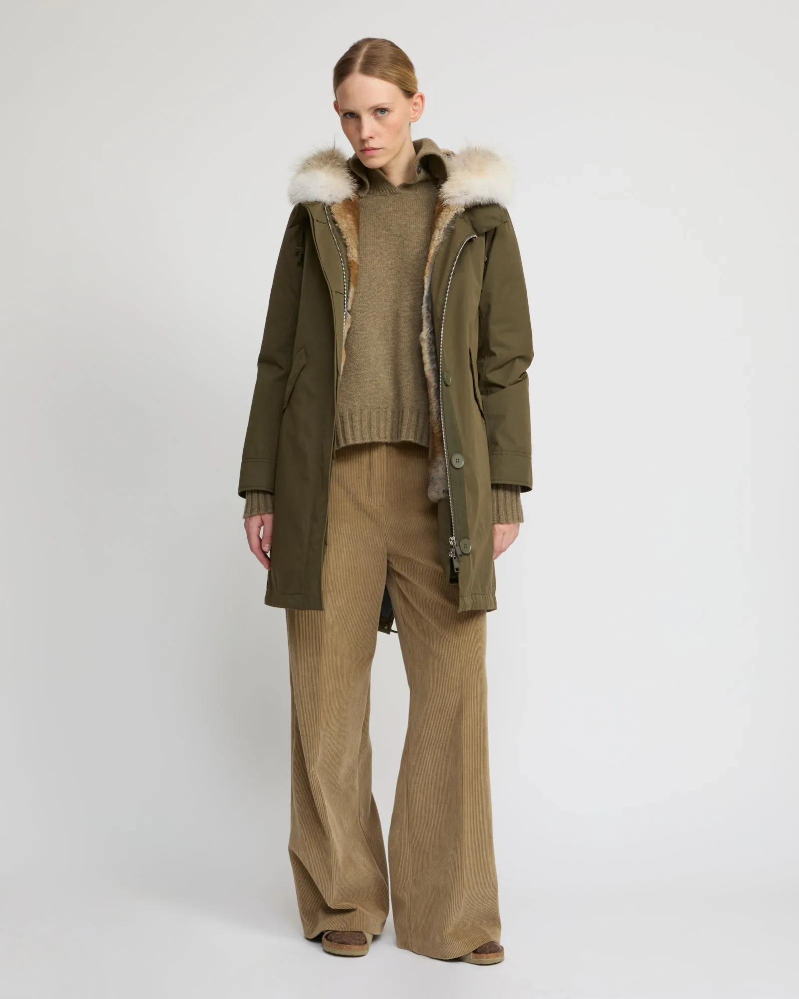 Parka regular en coton imperméable avec fourrure de coyote et lapin sold by Yves Salomon