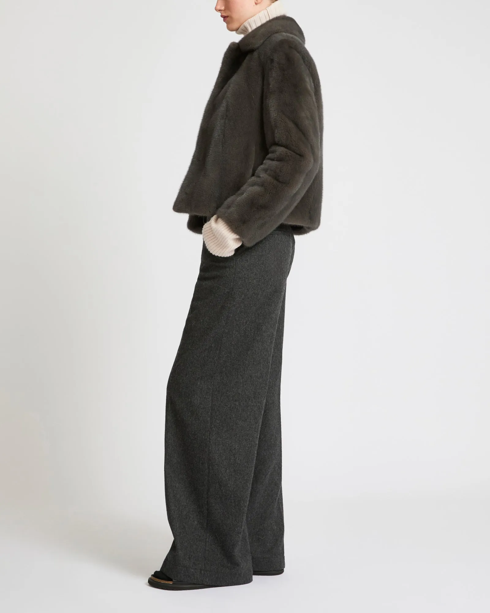 Veste courte en fourrure de vison à poils longs sold by Yves Salomon product image thumbnail 2
