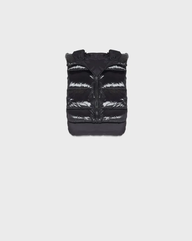 Doudoune plastron réversible en tissu technique déperlant mat et brillant sold by Yves Salomon