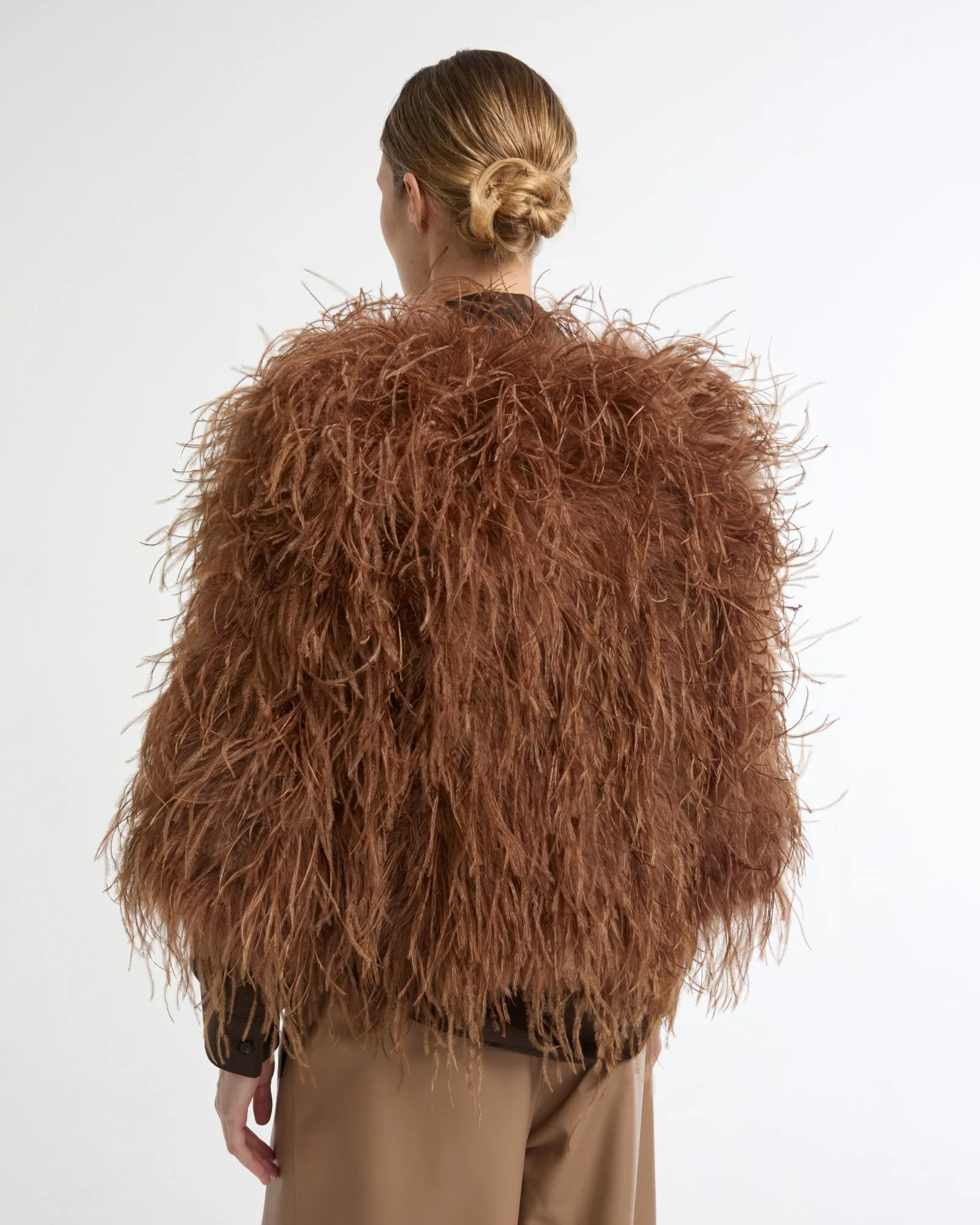 Veste courte en plumes d'autruche sold by Yves Salomon product image thumbnail 3