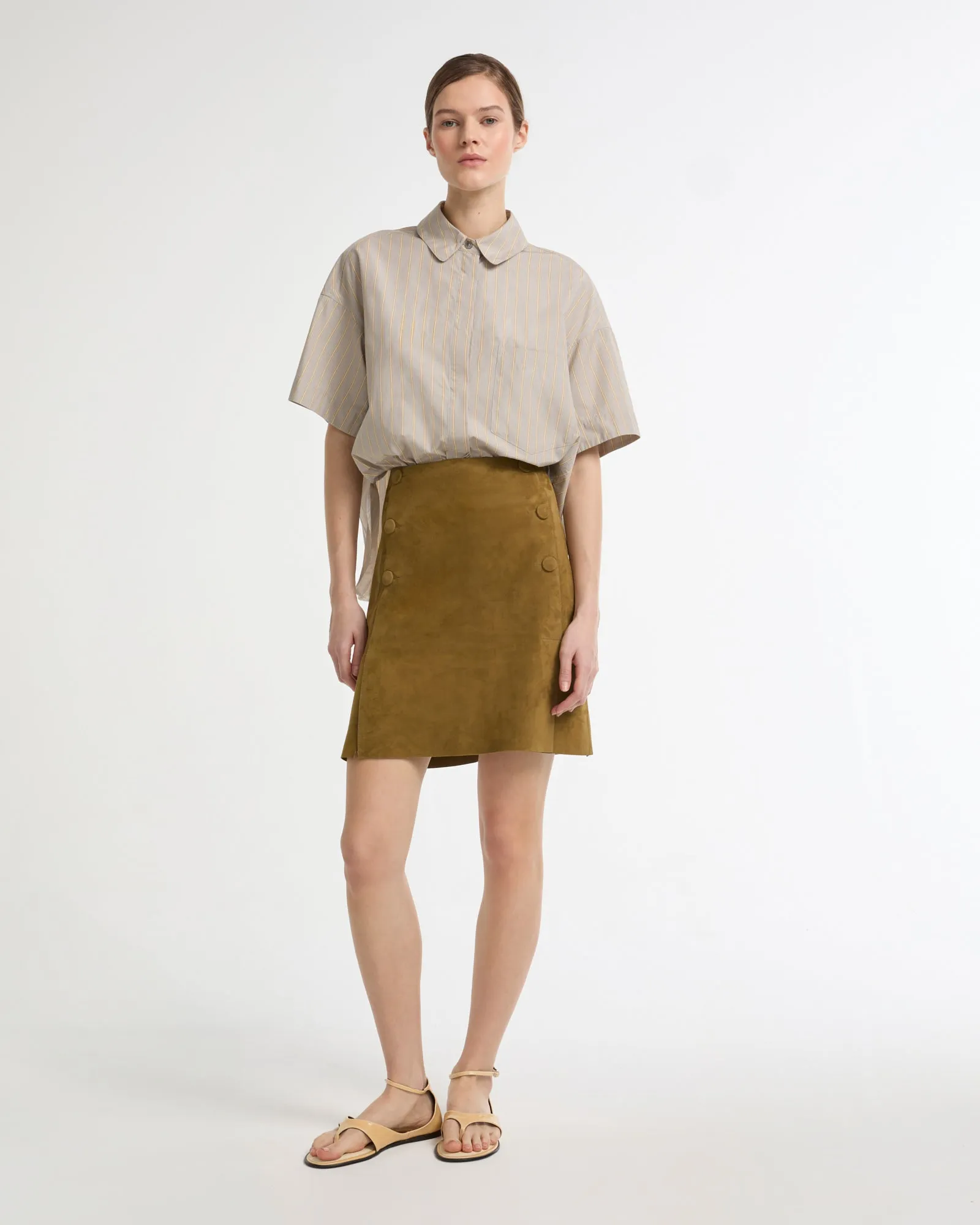 Jupe courte en cuir d'agneau double face sold by Yves Salomon product image thumbnail 2