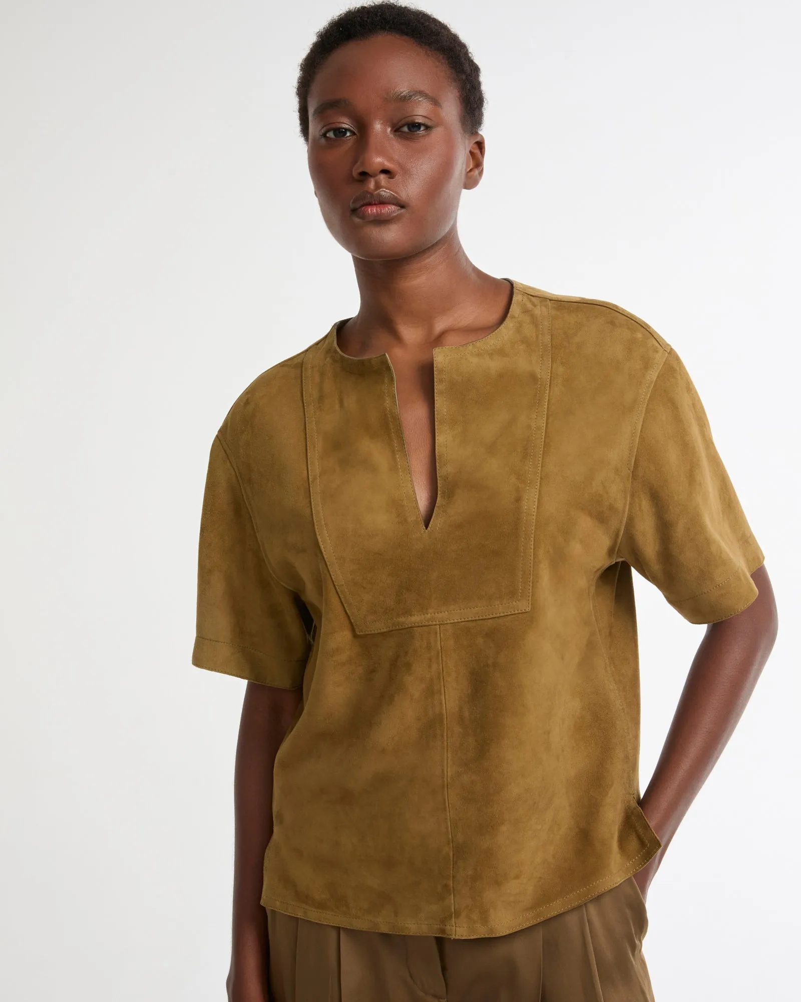 Blouse à manches courtes en cuir d'agneau double face sold by Yves Salomon product image thumbnail 2