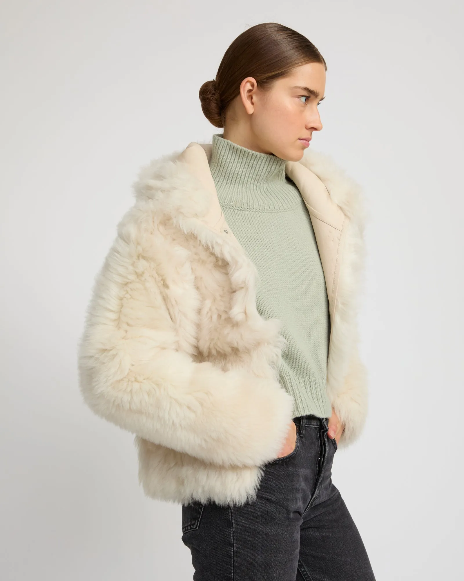 Veste courte à capuche en agneau de Toscane Folk sold by Yves Salomon product image thumbnail 3