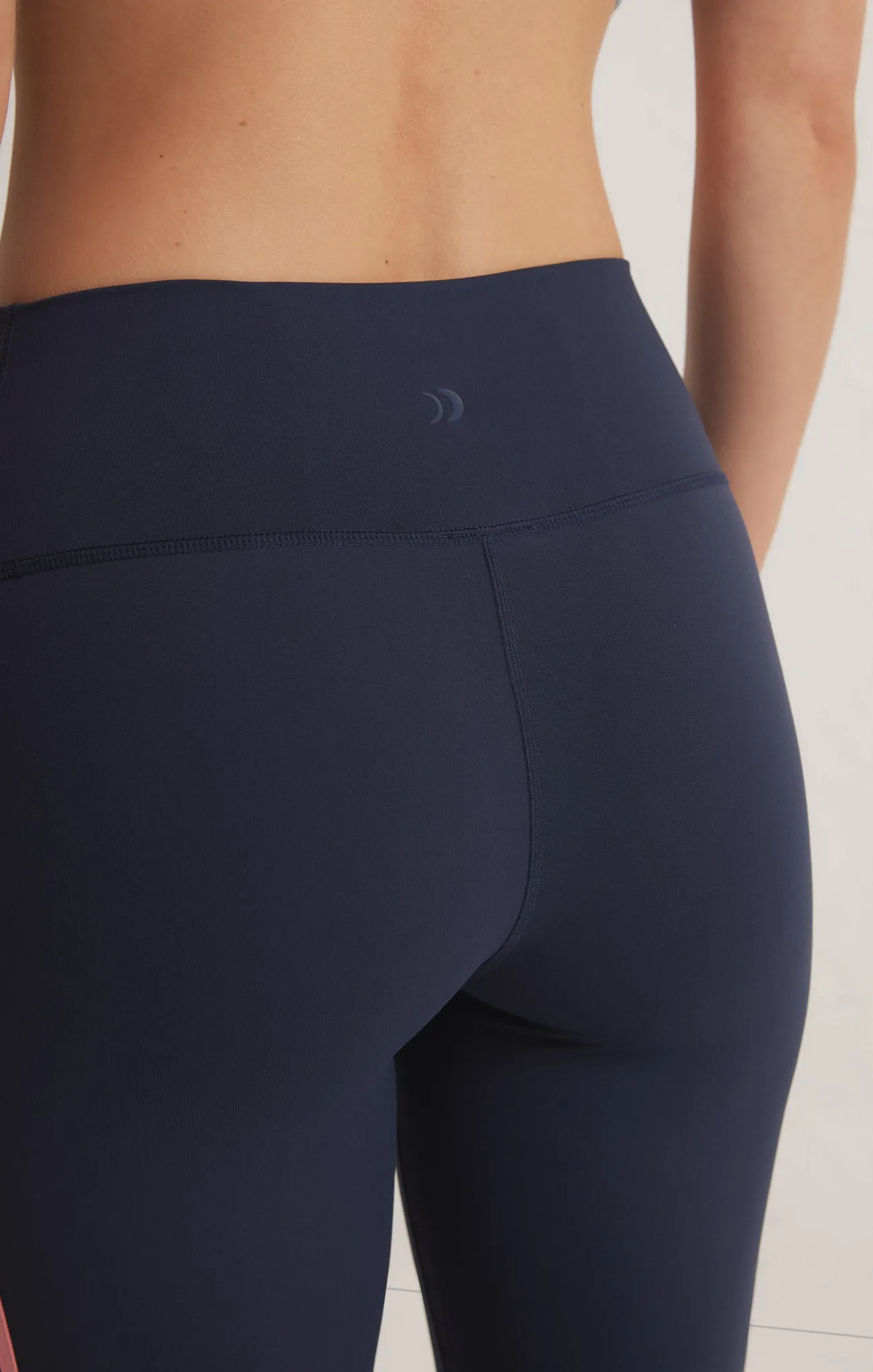 On Point 7/8 Legging sold by Z Supply product image thumbnail 5