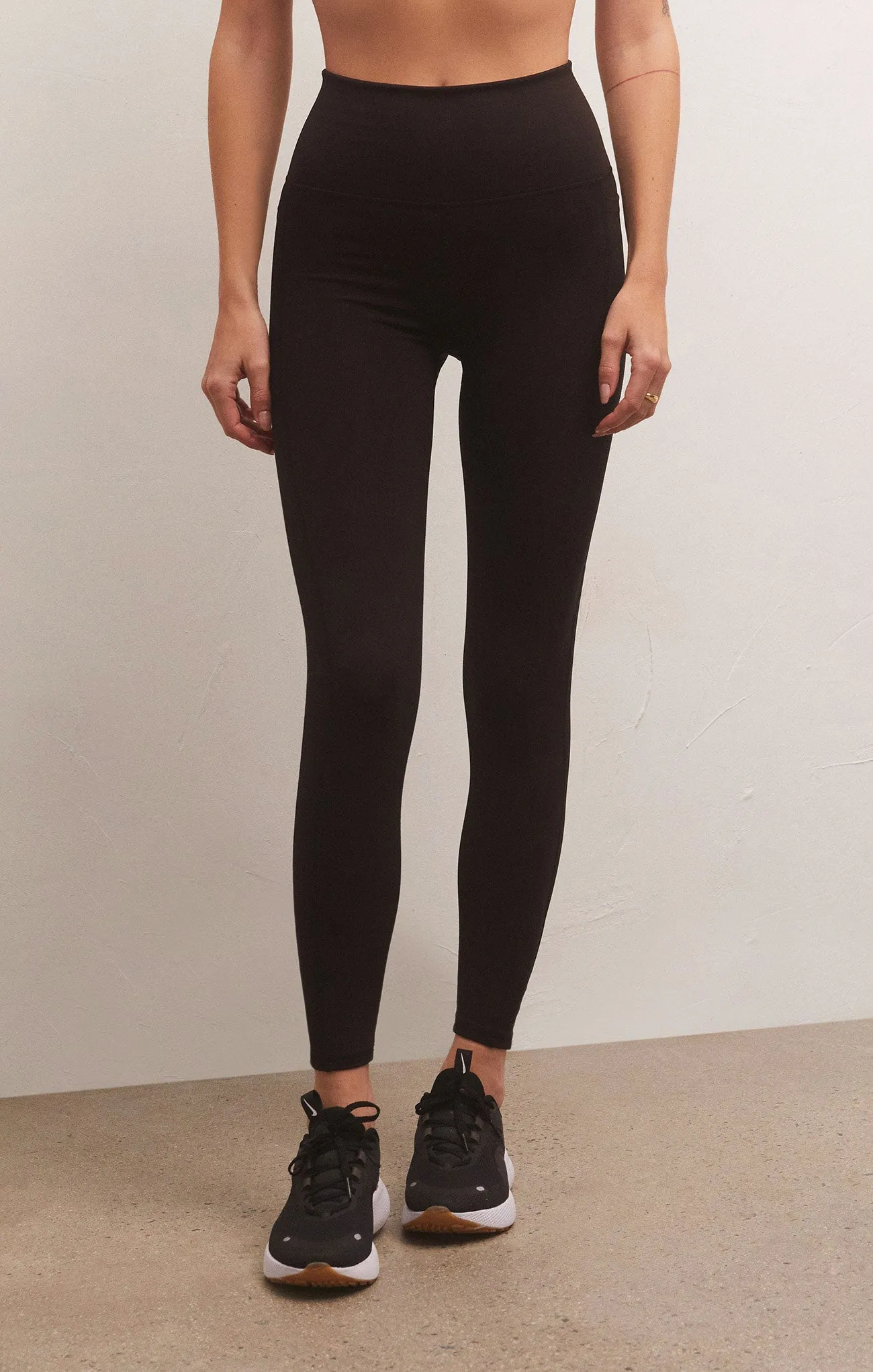 Good Form Rib 7/8 Legging sold by Z Supply
