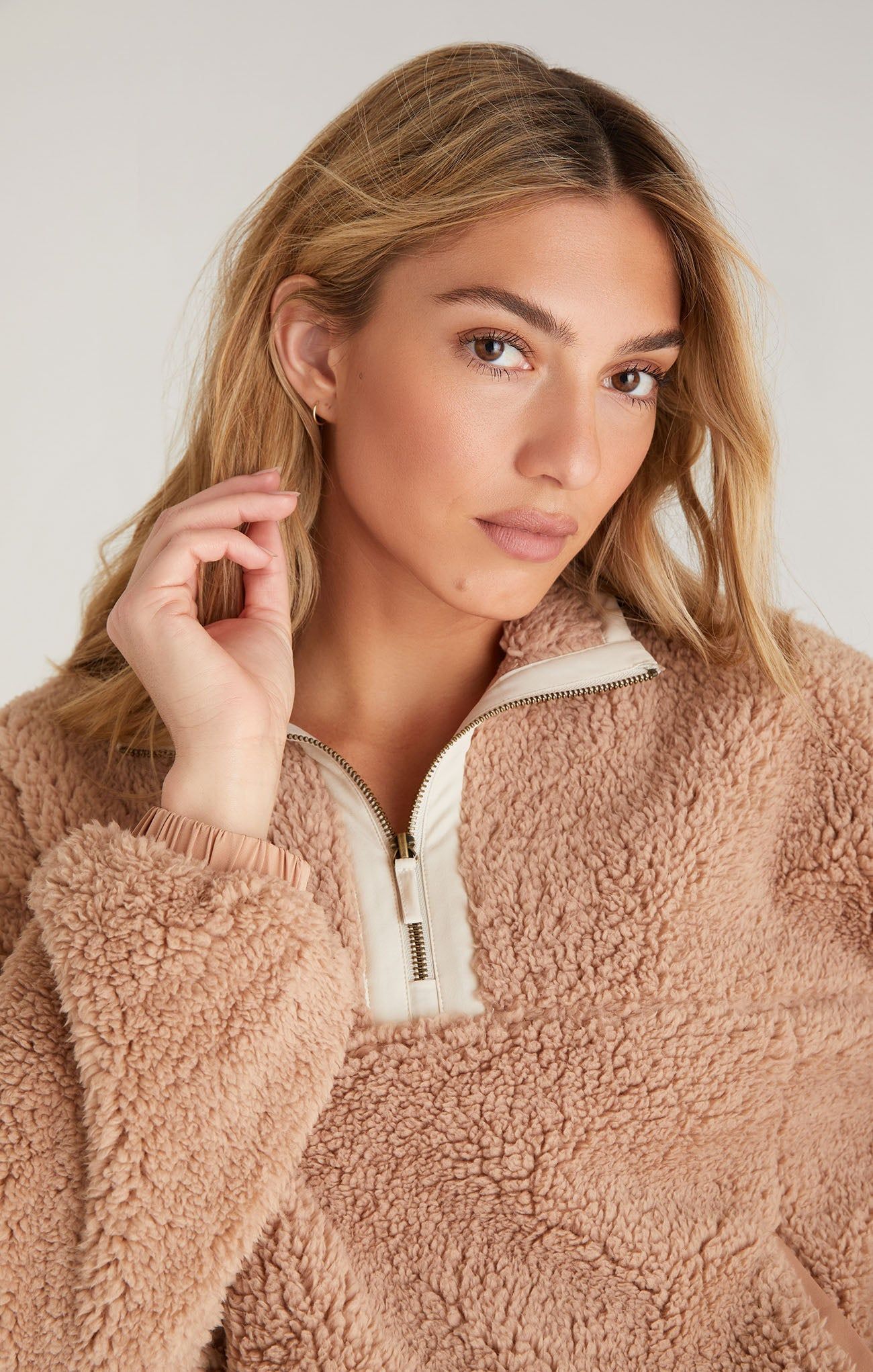 Climber Color Block Sherpa Pullover sold by Z Supply product image thumbnail 3