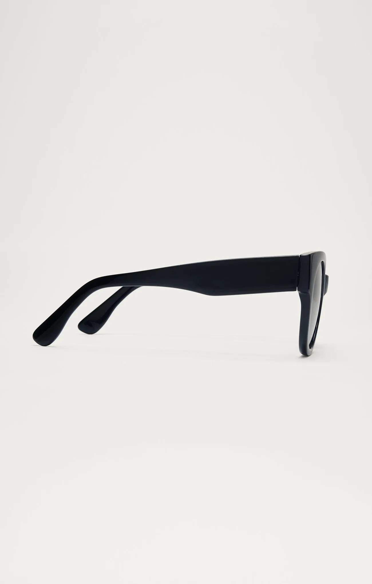 Lunch Date Polarized Sunglasses sold by Z Supply product image thumbnail 3