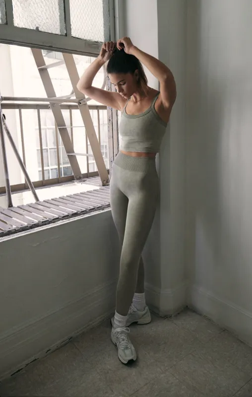 Wash Out Seamless 7/8 Legging sold by Z Supply