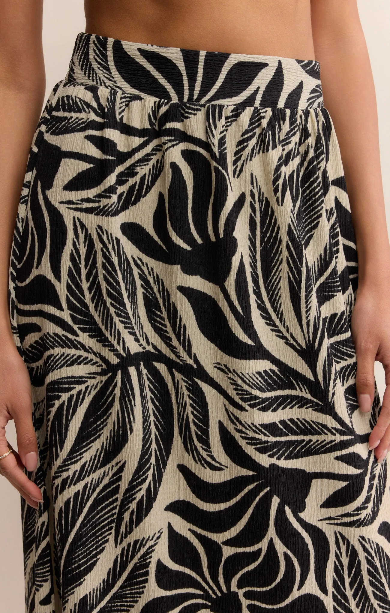 Serendipidity Palm Maxi Skirt sold by Z Supply product image thumbnail 5