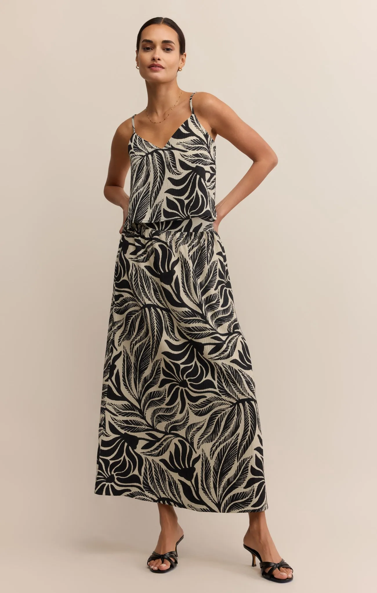 Serendipidity Palm Maxi Skirt sold by Z Supply product image thumbnail 4