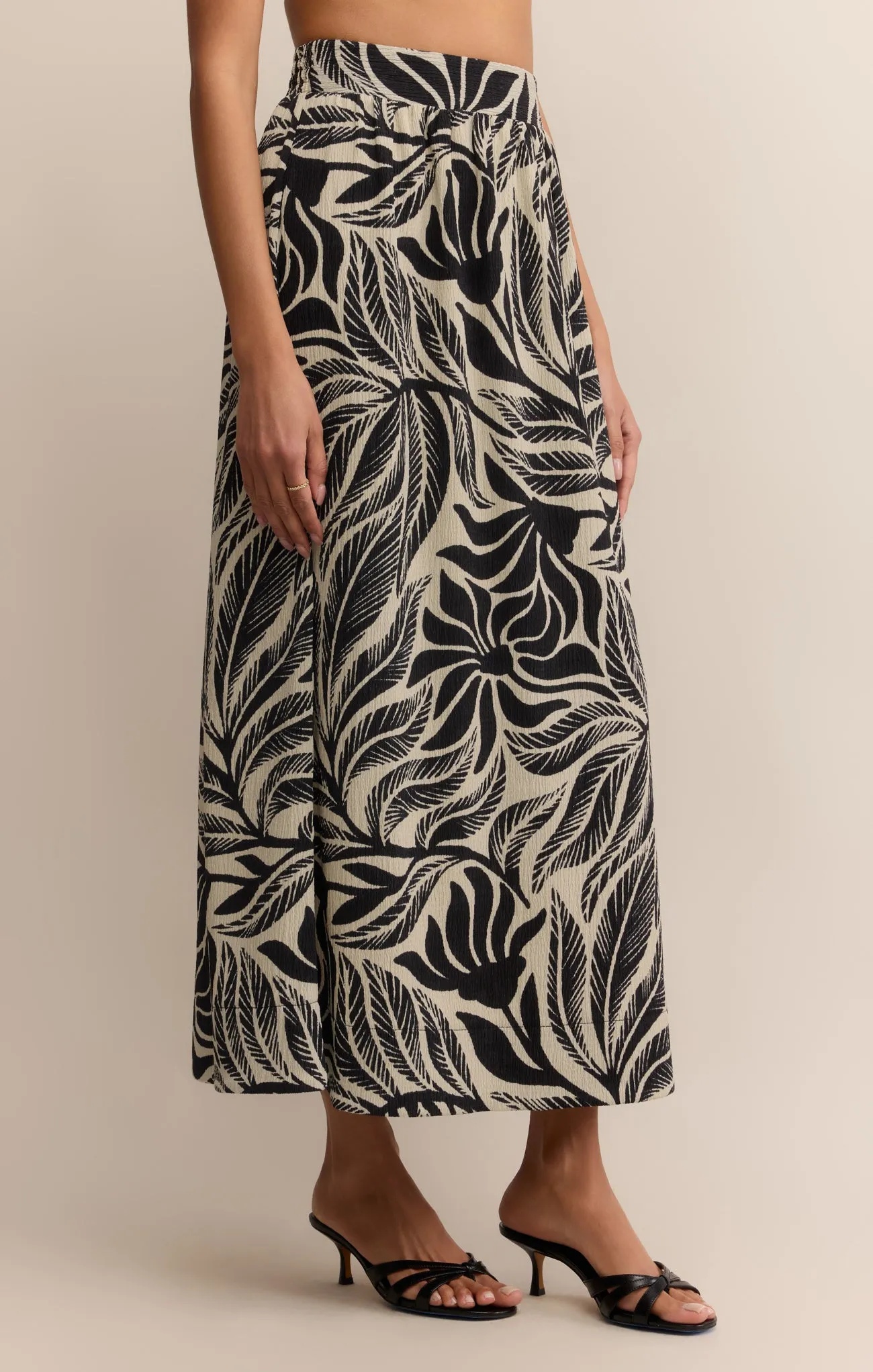 Serendipidity Palm Maxi Skirt sold by Z Supply product image thumbnail 3