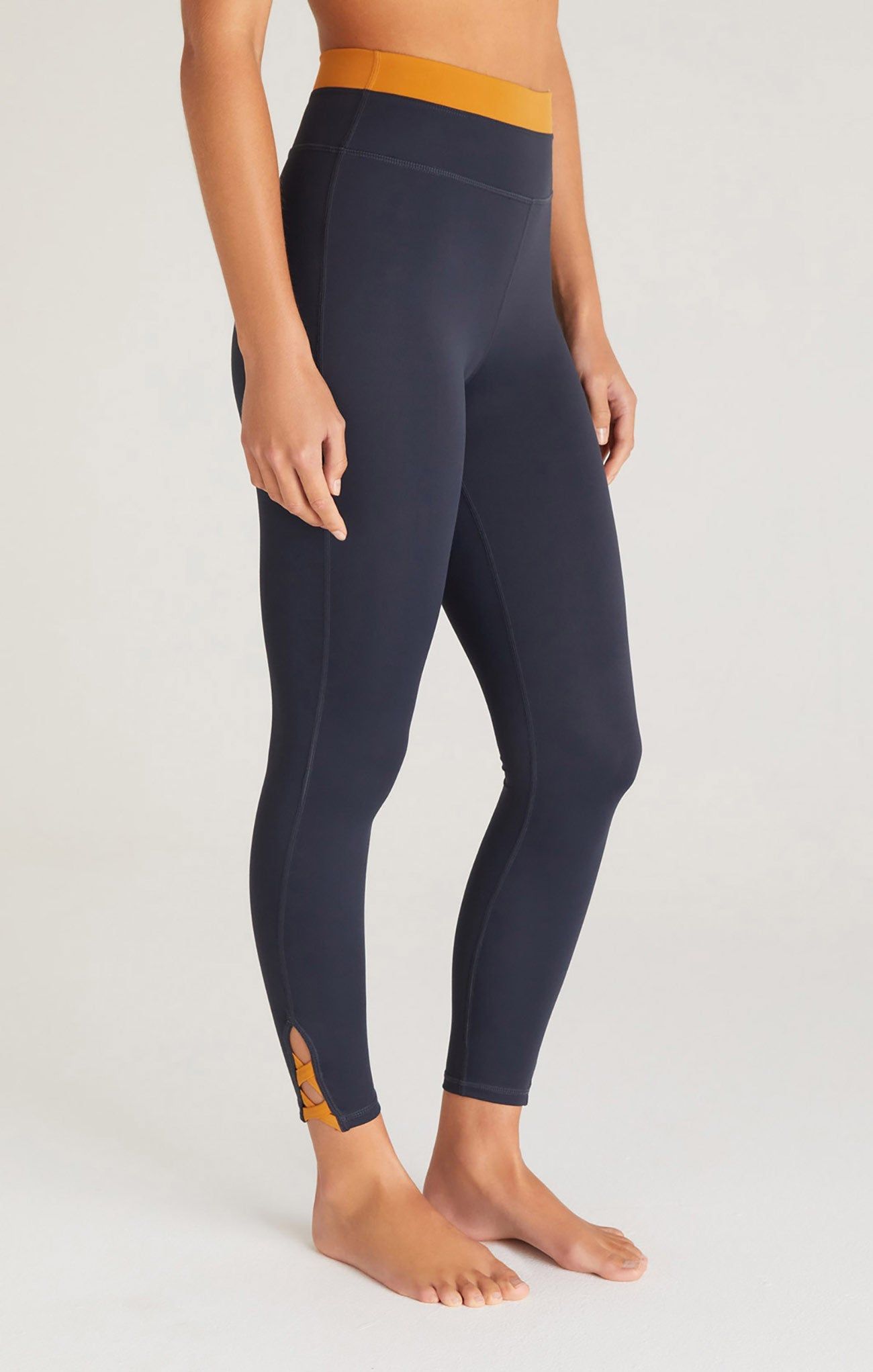 Solar 7/8 Legging sold by Z Supply product image thumbnail 4