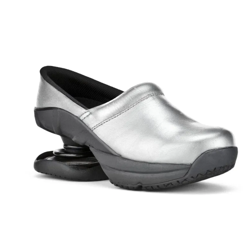 Töffler Clog - Silver Chrome made by Z-Coil