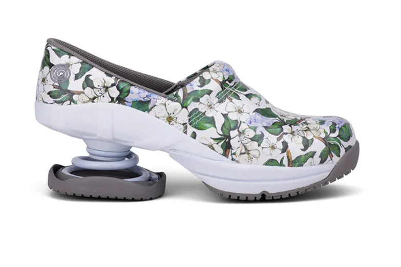Töffler Clog - Snow Blossom sold by Z-Coil product image thumbnail 2