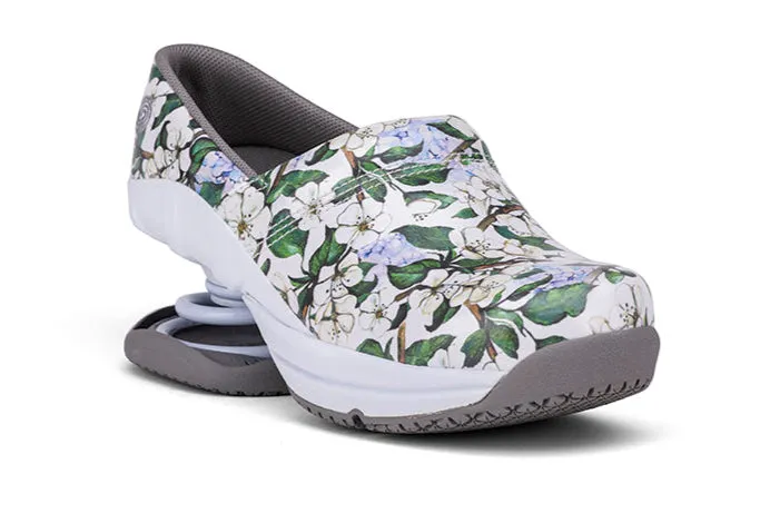 Töffler Clog - Snow Blossom sold by Z-Coil