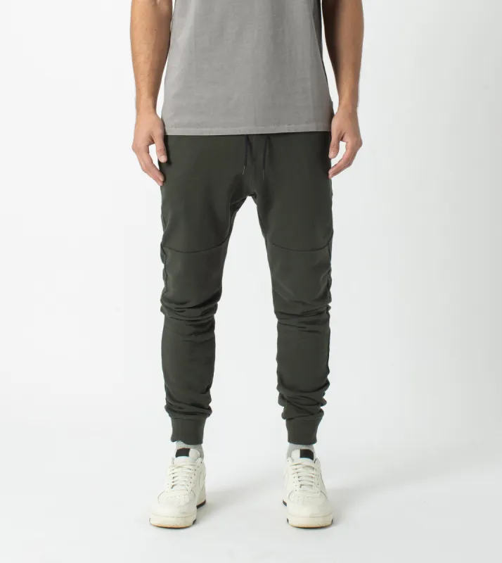 Sureshot Fleece Jogger GD Dk Army sold by Zanerobe