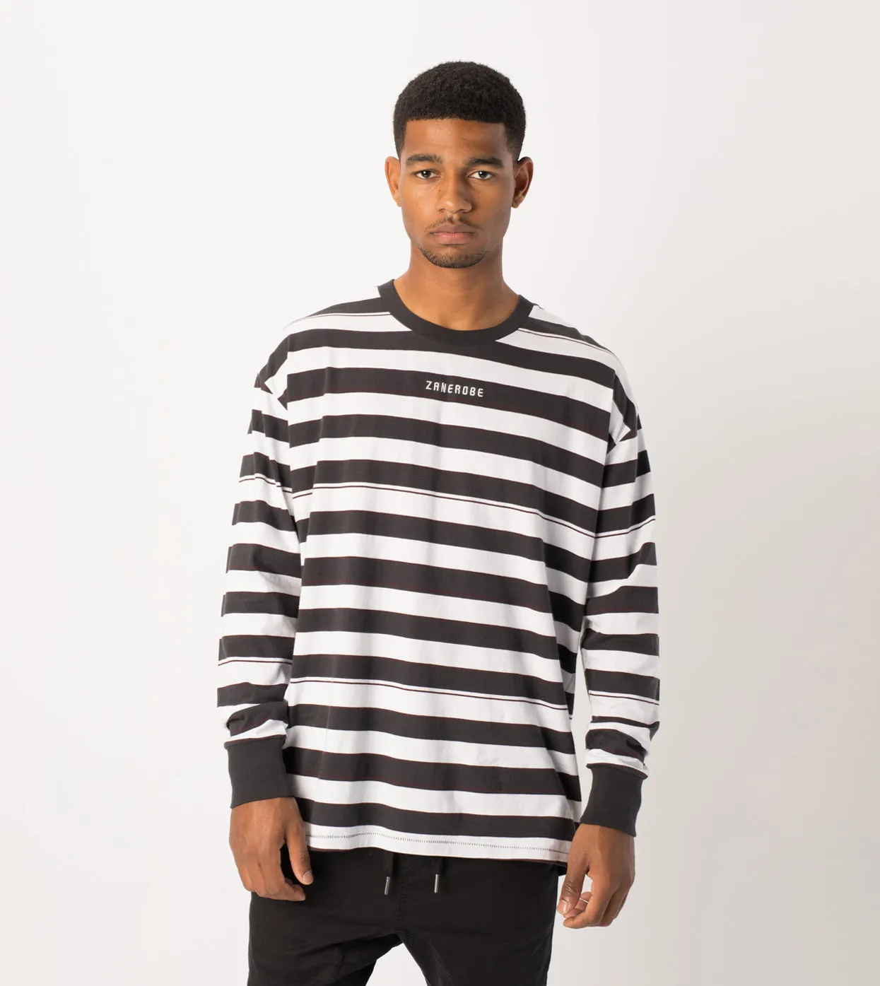 Hoop Rugger LS Tee Vintage Black/White sold by Zanerobe