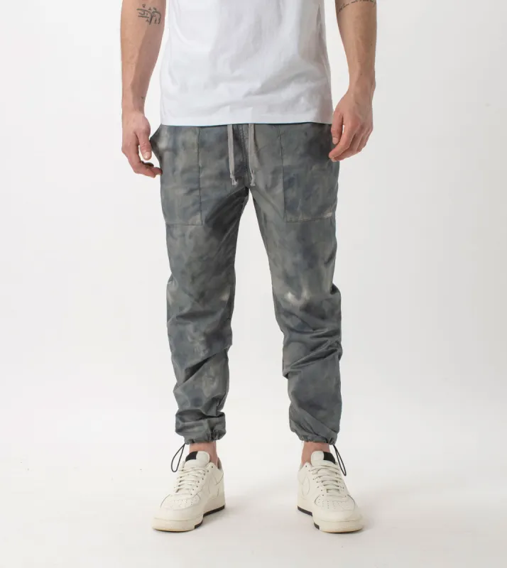 Jumpa Lite Pant Blur Camo sold by Zanerobe