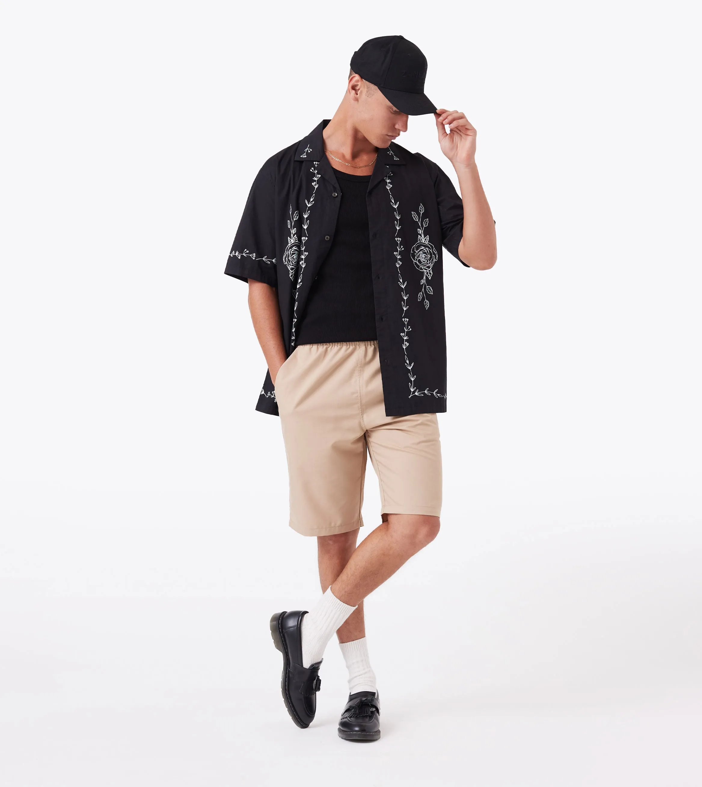 Vine Holiday SS Shirt Black sold by Zanerobe product image thumbnail 2