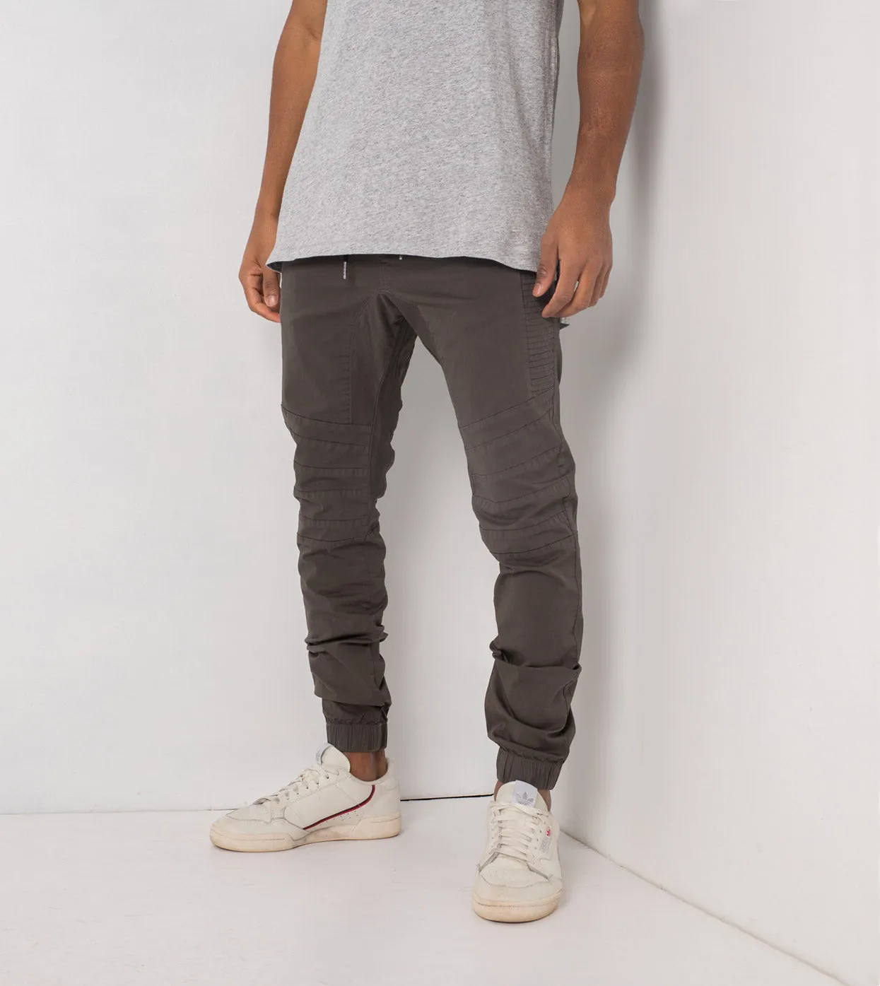 Scrambler Sureshot Jogger Peat - Sale sold by Zanerobe product image thumbnail 2