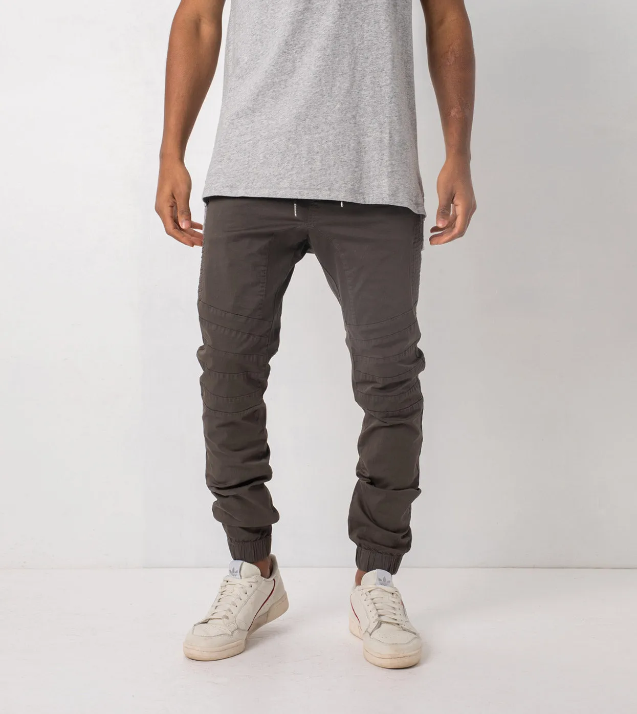 Scrambler Sureshot Jogger Peat - Sale sold by Zanerobe