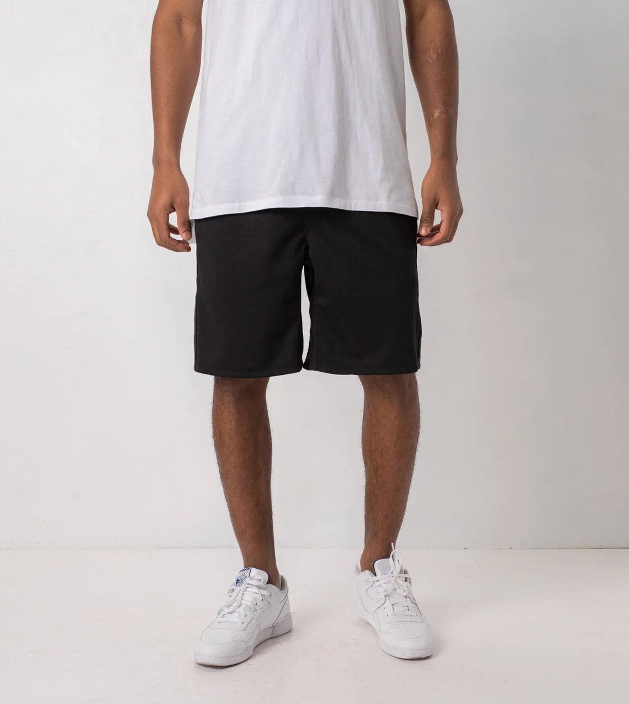 Sideline Short Black - Sale sold by Zanerobe