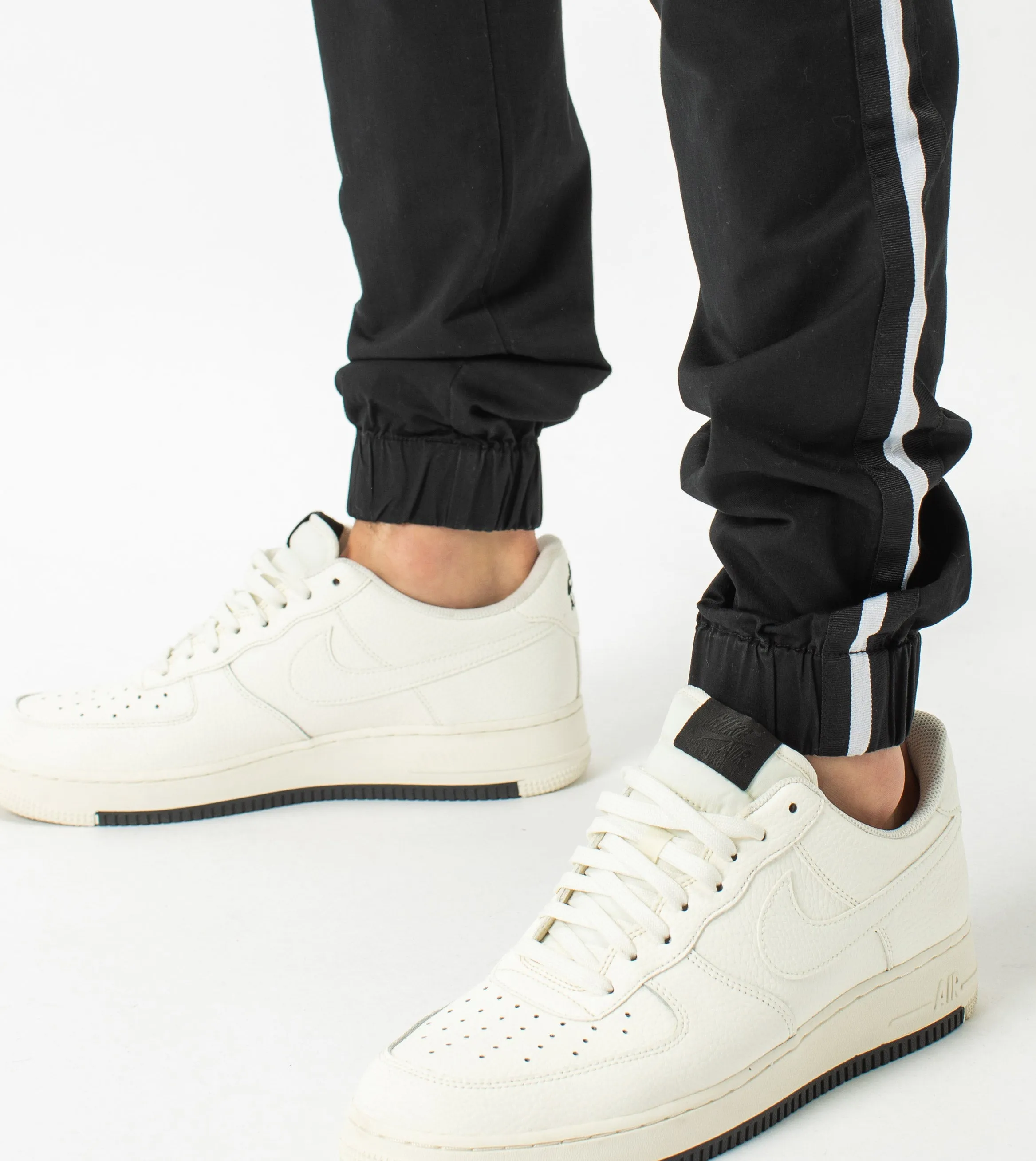 Sureshot Sideline Lightweight Jogger Black/White sold by Zanerobe product image thumbnail 3