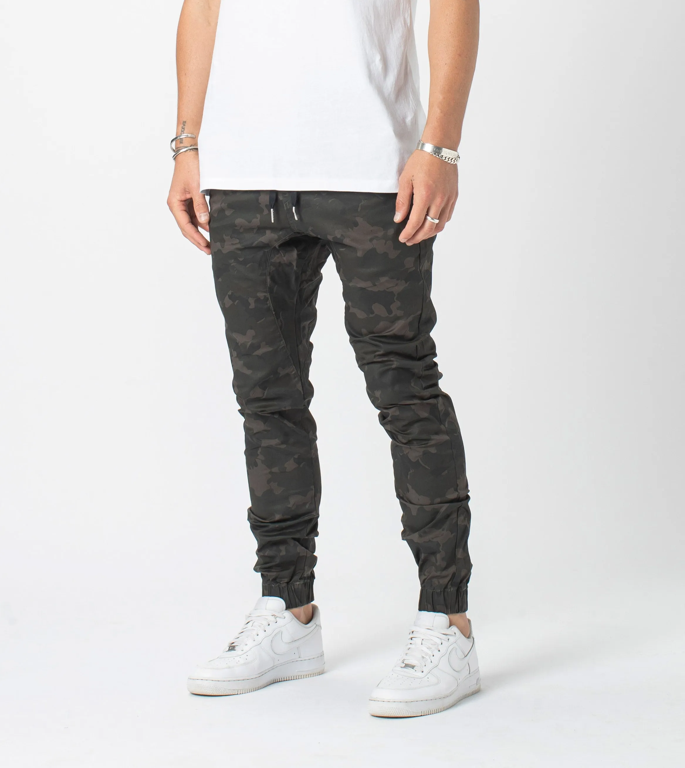 Sureshot Lightweight Jogger Dk Camo sold by Zanerobe product image thumbnail 2