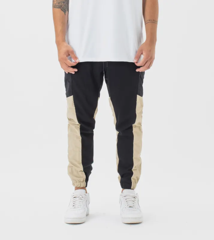Jumpa Track Jogger Black/Dk Tan sold by Zanerobe