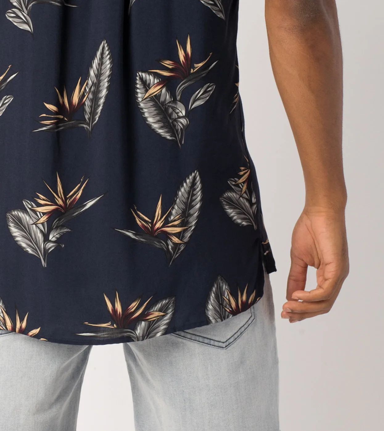 Paradise SS Shirt Navy sold by Zanerobe product image thumbnail 3