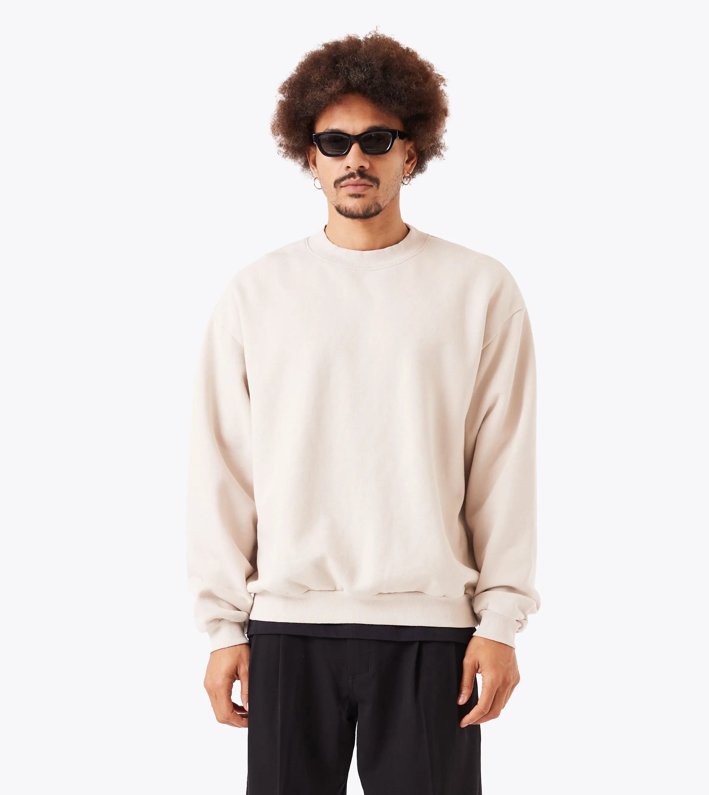 Box Crew Oat sold by Zanerobe