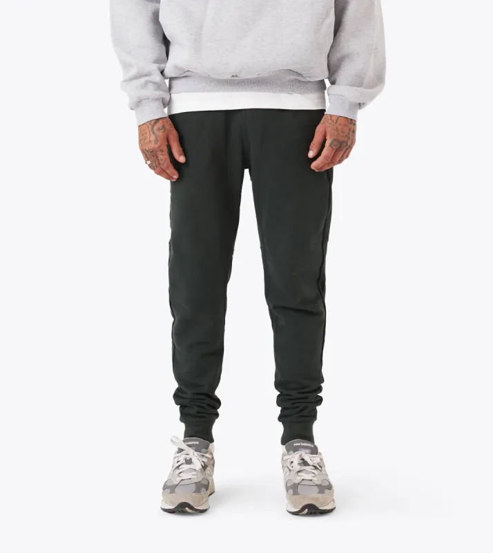 Sureshot Fleece Jogger 2.0 Forest sold by Zanerobe