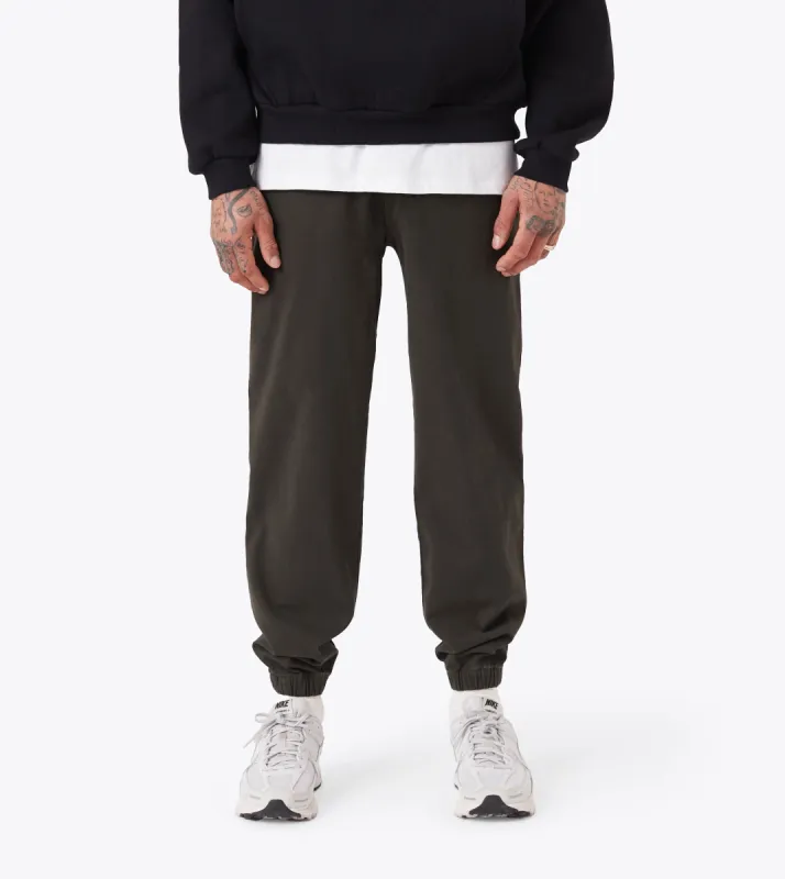Relaxed Sureshot Jogger Dk Army sold by Zanerobe