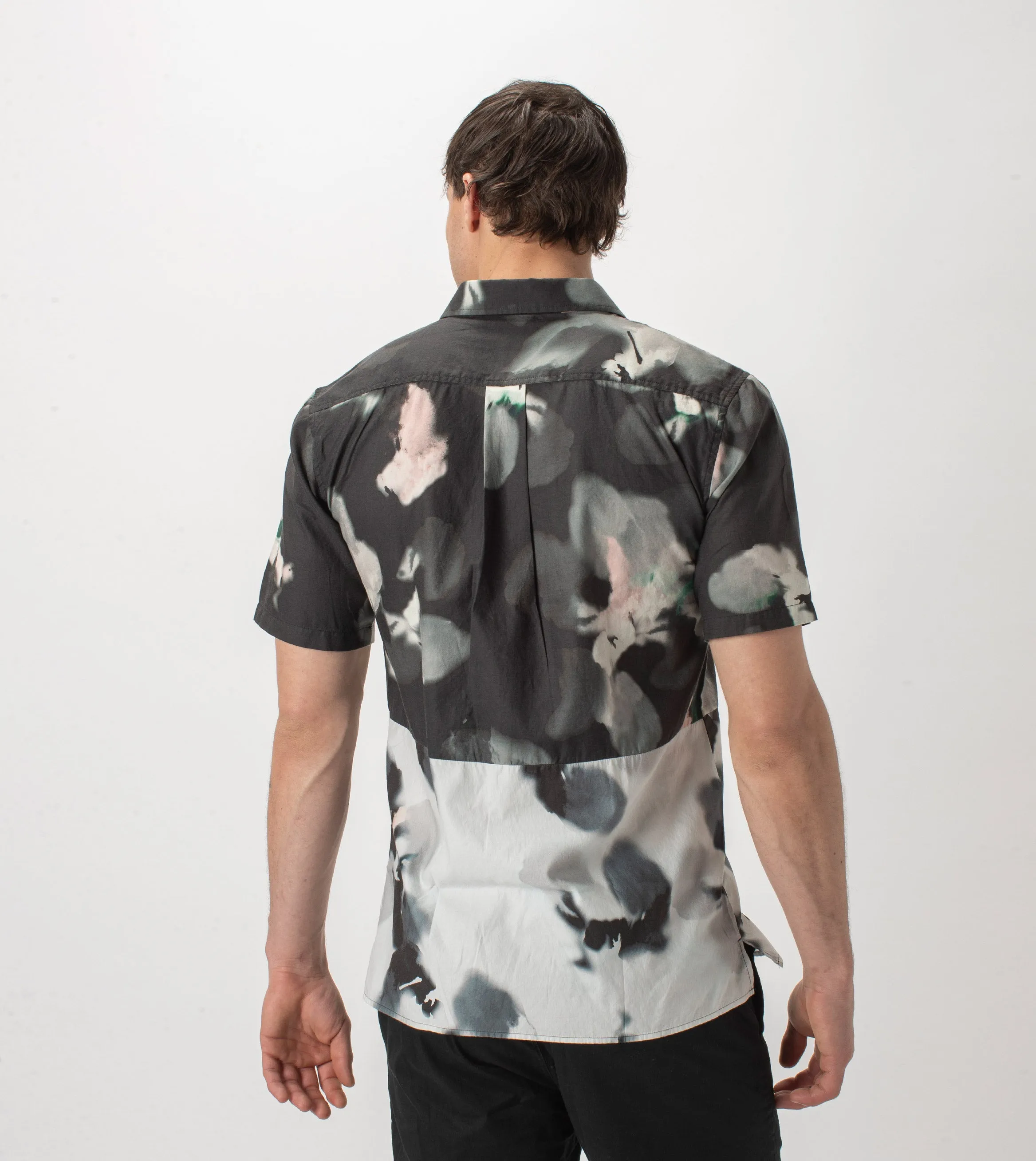 Floating Floral SS Shirt Black/White sold by Zanerobe product image thumbnail 5