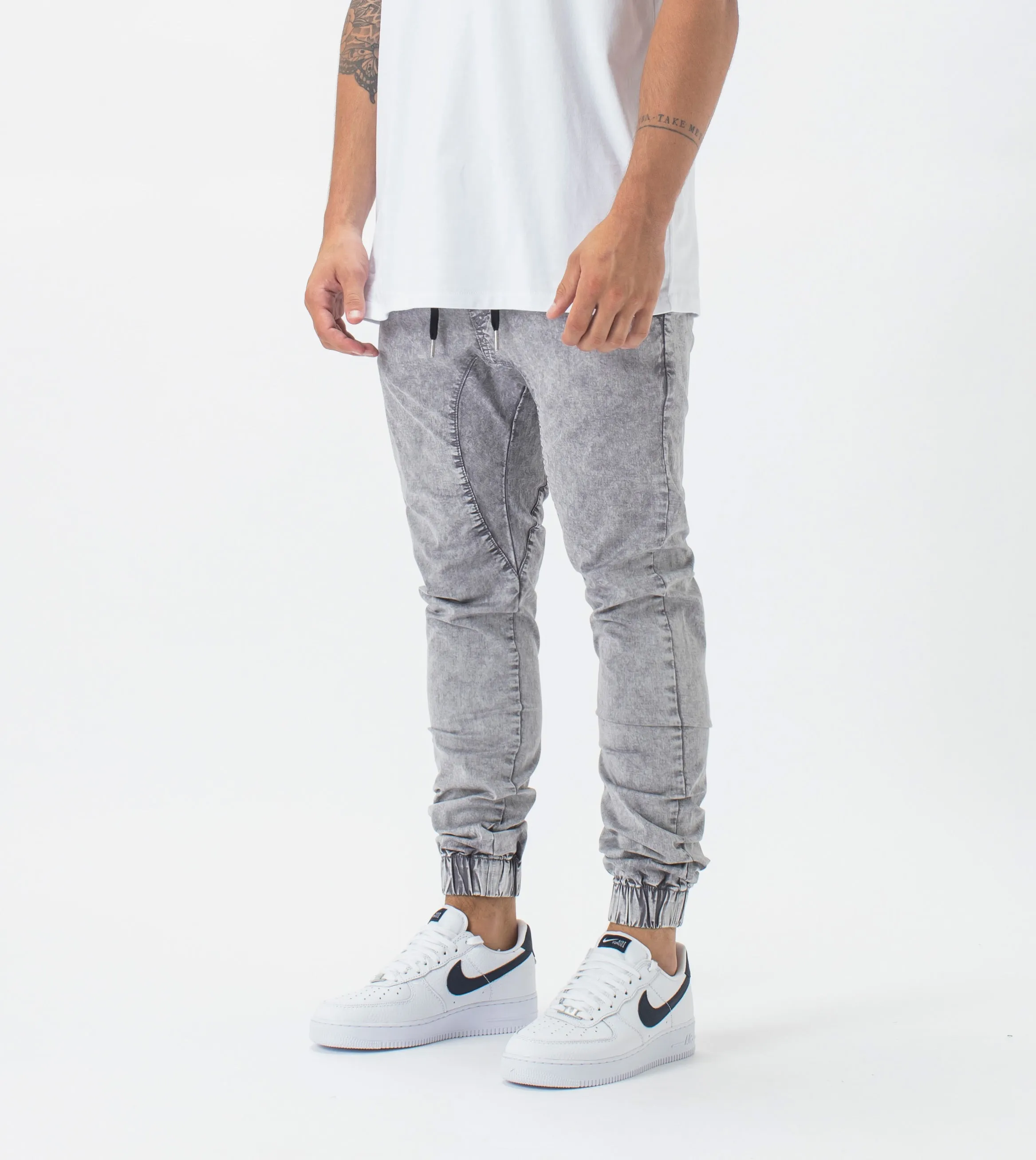 Sureshot Lightweight Jogger Rock Salt sold by Zanerobe product image thumbnail 2