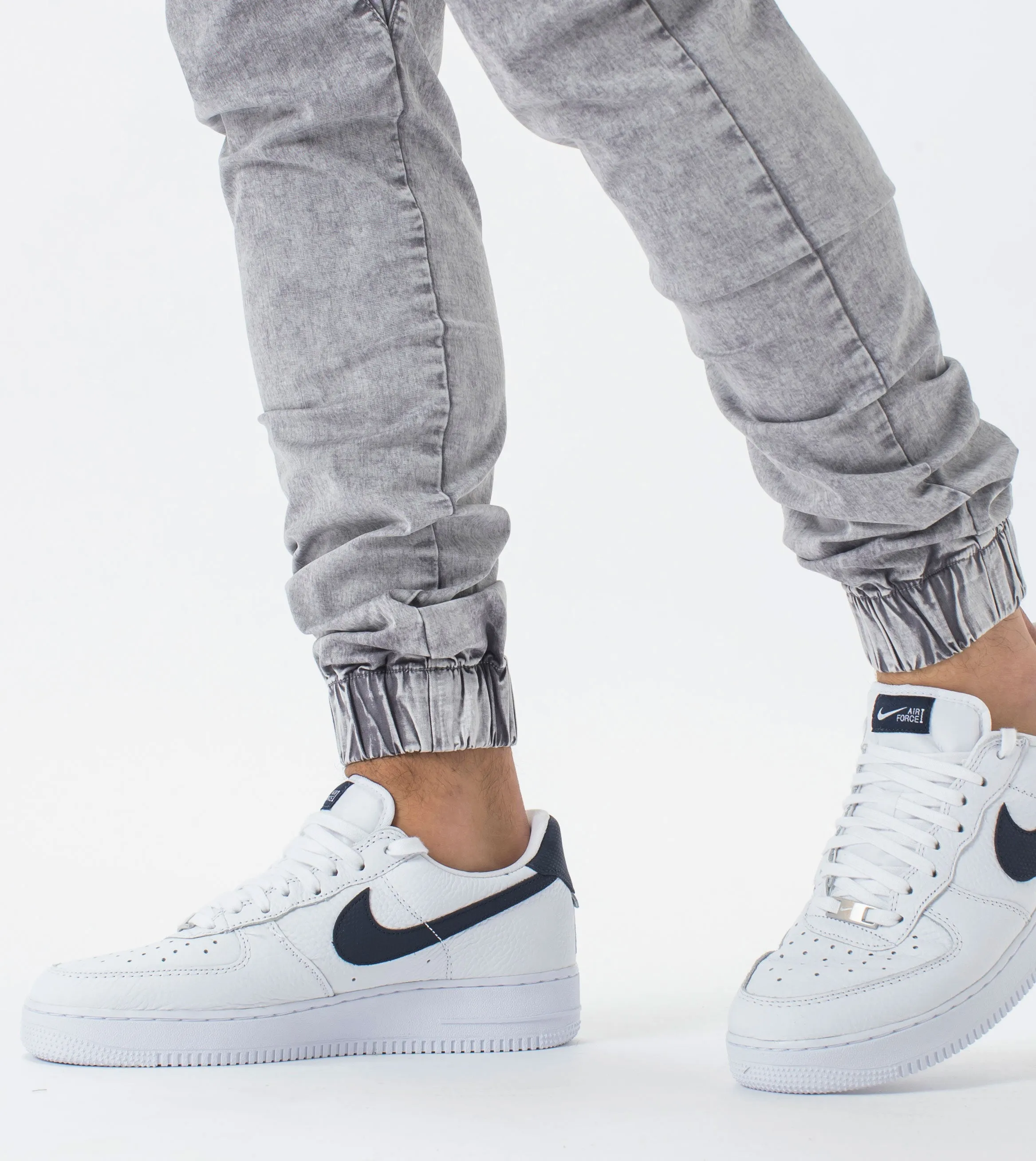 Sureshot Lightweight Jogger Rock Salt sold by Zanerobe product image thumbnail 3