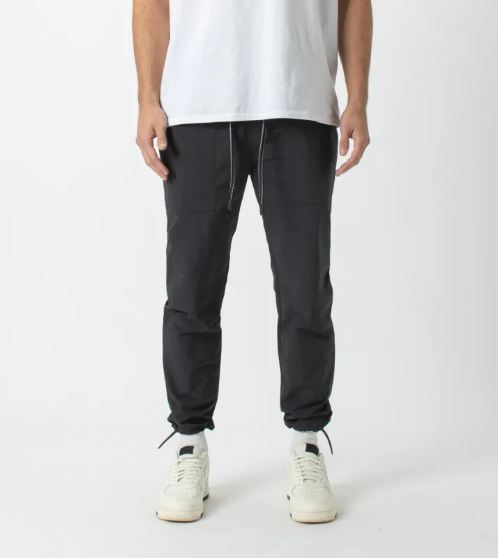 Jumpa Lite Pant Black sold by Zanerobe