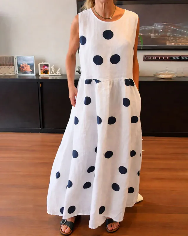 Chic Polka Dot Sleeveless Maxi Dress with Utility Pockets made by zeagoo