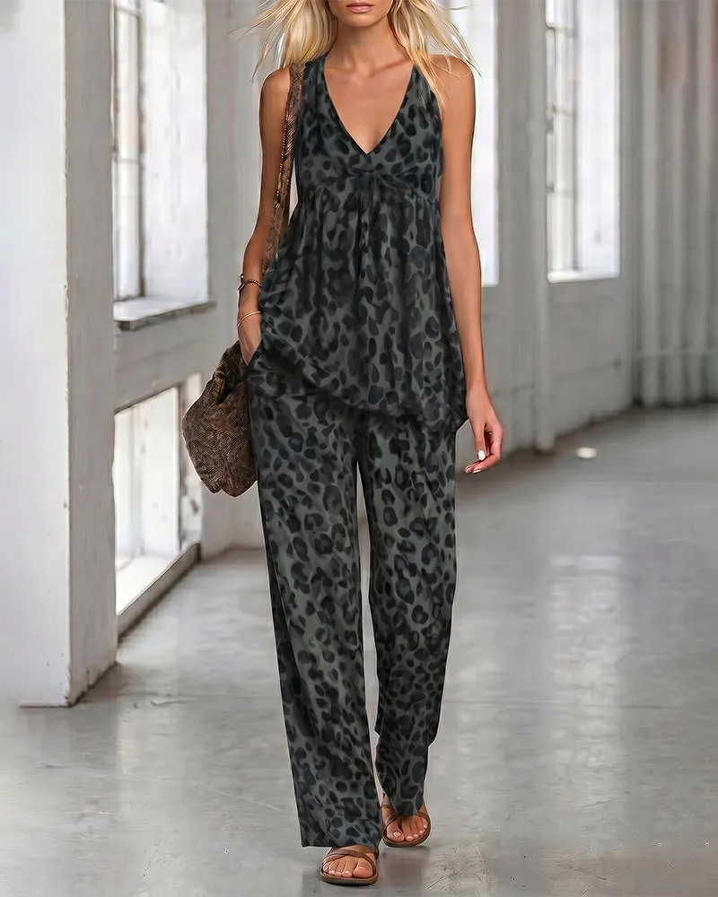Fashion Deep V-neck Laopard Print Matching Set sold by zeagoo product image thumbnail 3