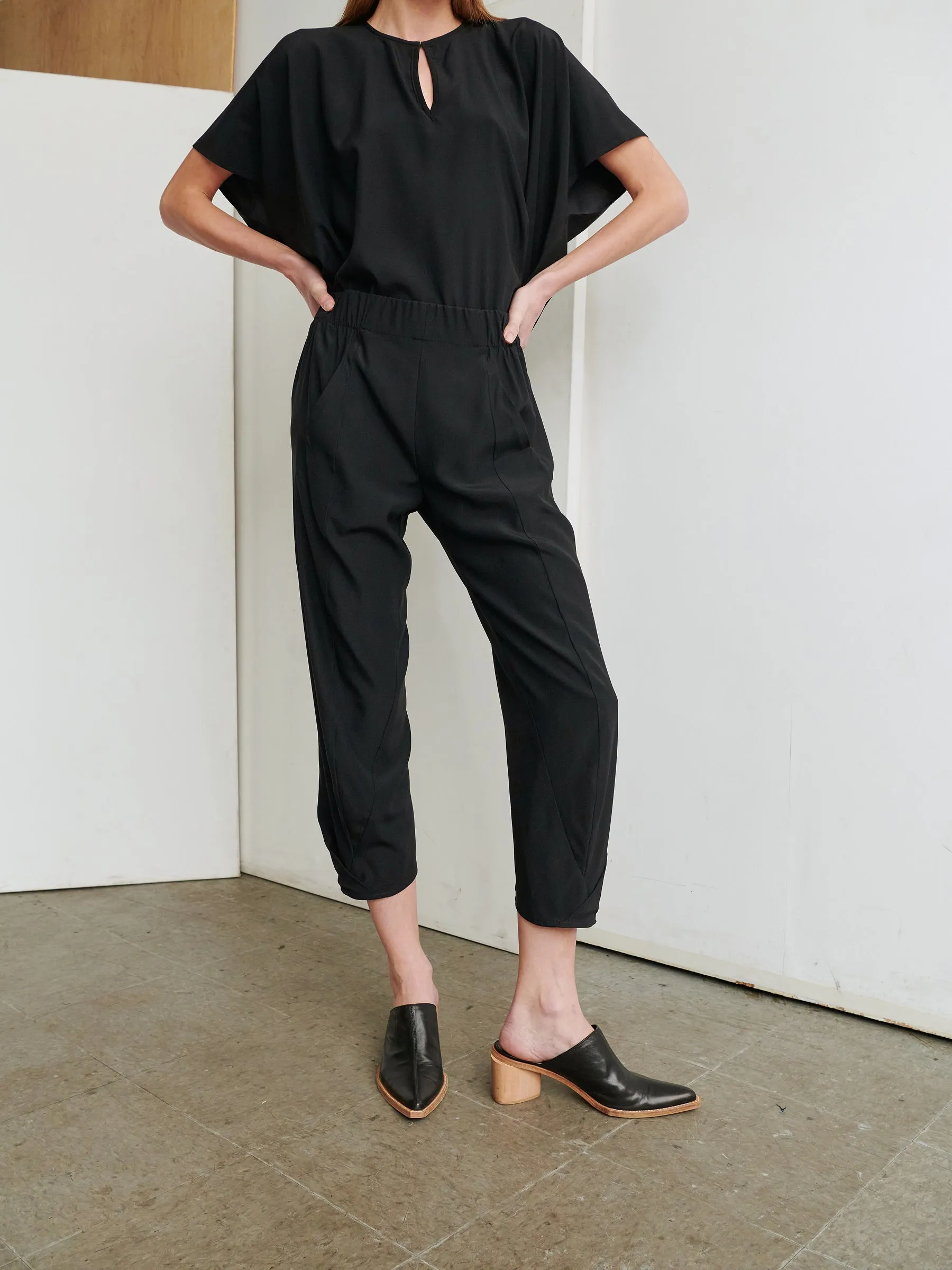 Cropped Akeo Pant sold by Zero + Maria Cornejo product image thumbnail 2