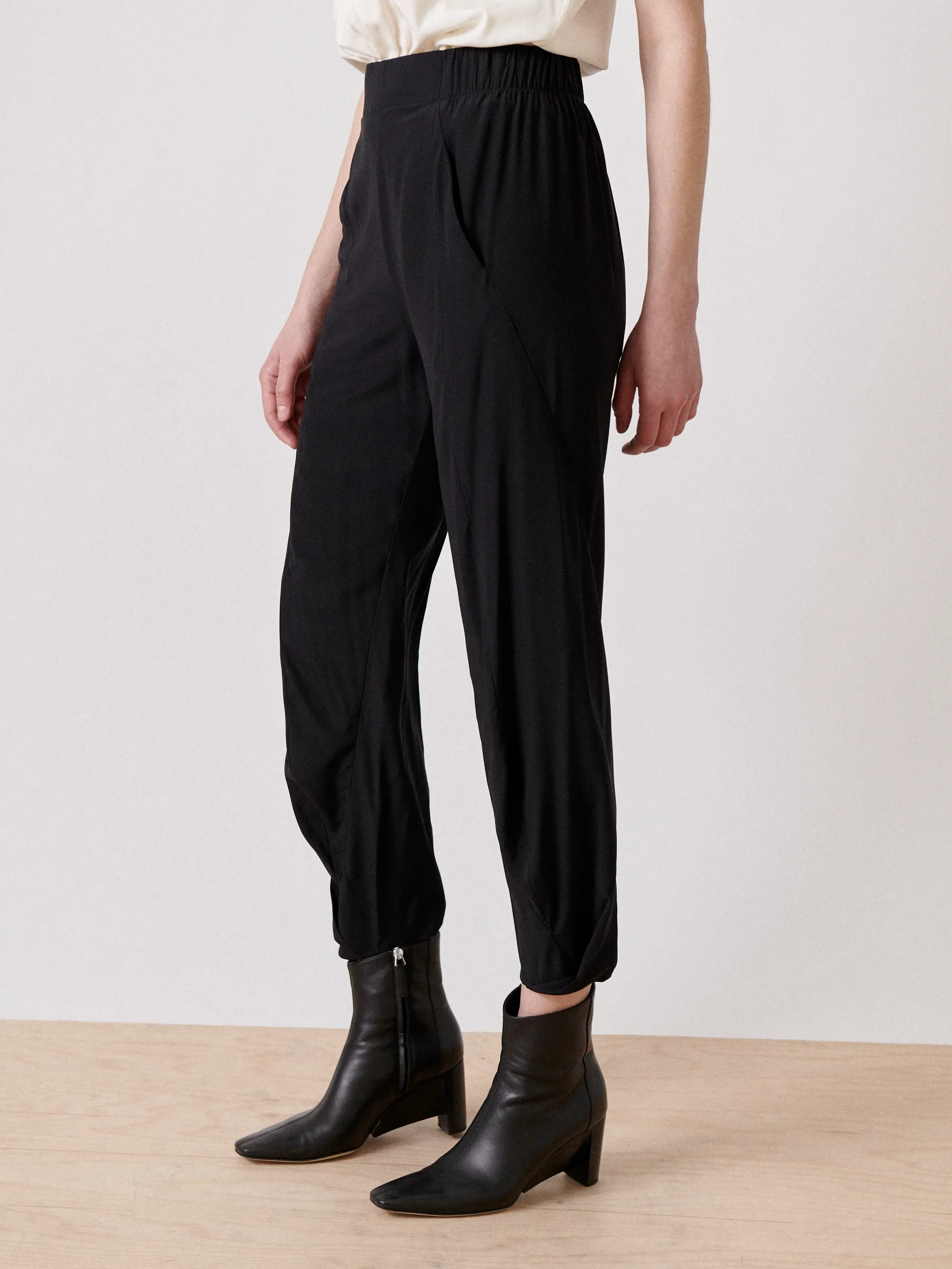 Akeo Pant sold by Zero + Maria Cornejo product image thumbnail 4