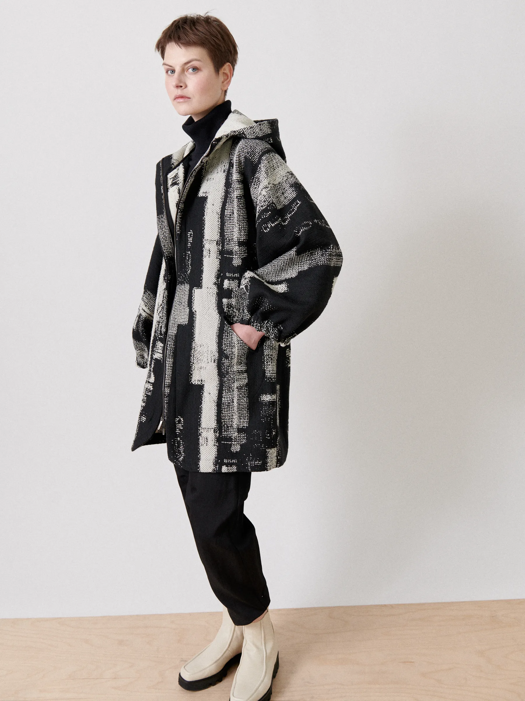 Nio Coat Sample sold by Zero + Maria Cornejo product image thumbnail 3